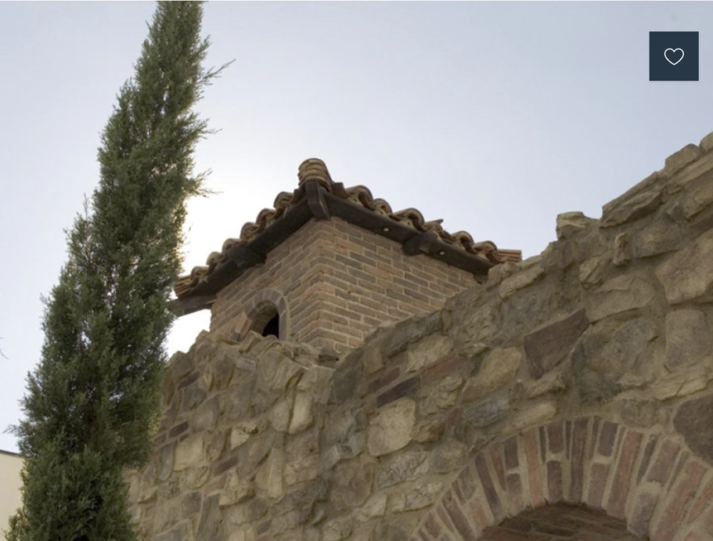 経年変化で馴染むのが外壁ストーンの魅力